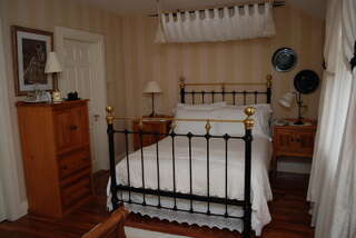 Отели типа «постель и завтрак» The Shores Country House Каслгрегори Трехместный номер-2